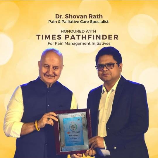Dr. Shovan Rath Honoured with TIMES PATHFINDER Award for Pain Management Initiatives